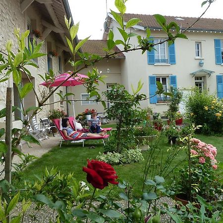 Val de Vesle Les Chambres D'Hotes Joy מראה חיצוני תמונה