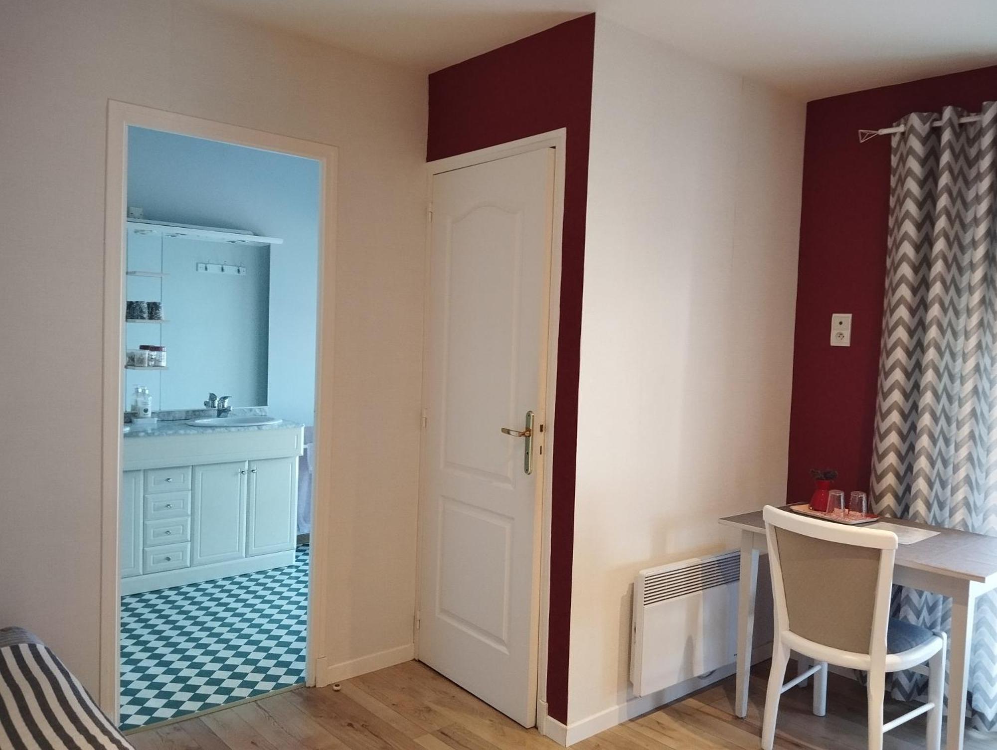 Val de Vesle Les Chambres D'Hotes Joy מראה חיצוני תמונה